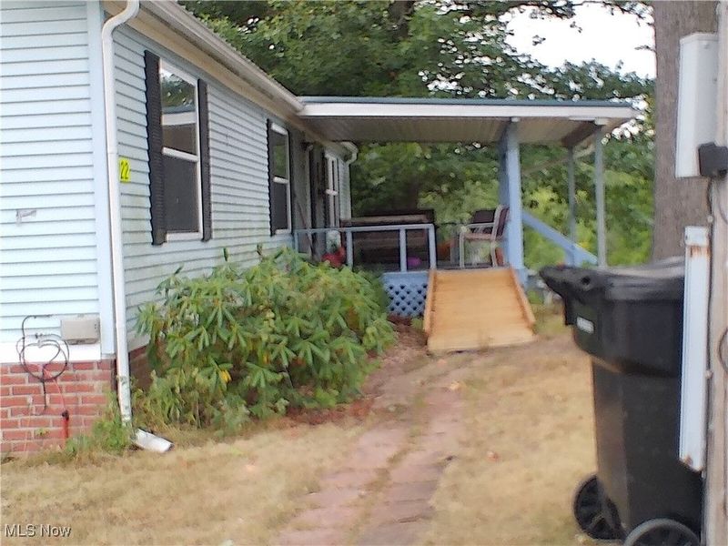 2022 Waterford Road, East Palestine, OH 44413 Photo 4