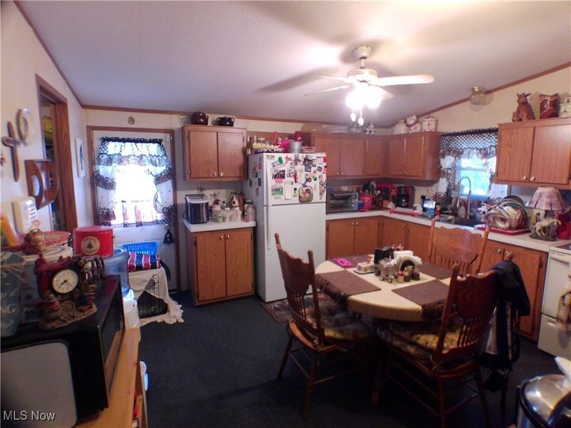 2022 Waterford Road, East Palestine, OH 44413 Photo 7