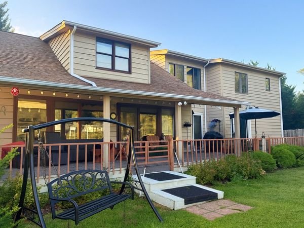 1439 Lowe Drive, Algonquin, IL 60102