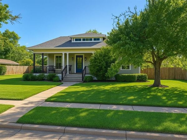407 S Tyler Street, McGregor, TX 76657