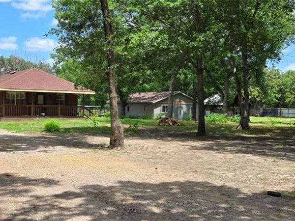 1528 Trout Road, Hutchins, TX 75141