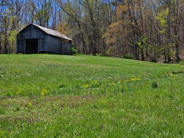 9999 S. HWY 127, Dunnville, KY 42528