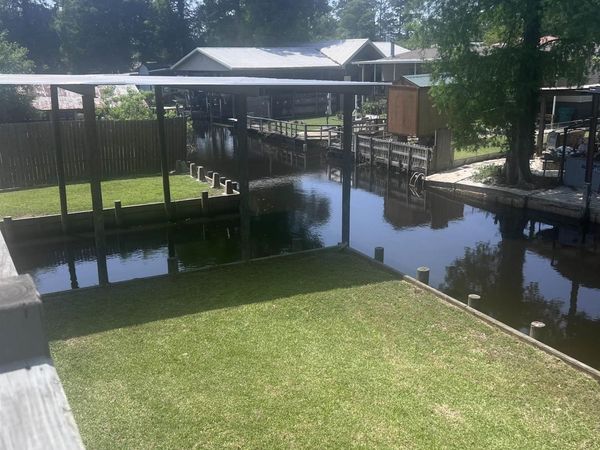 32027 Pats Ln, Springfield, LA 70462
