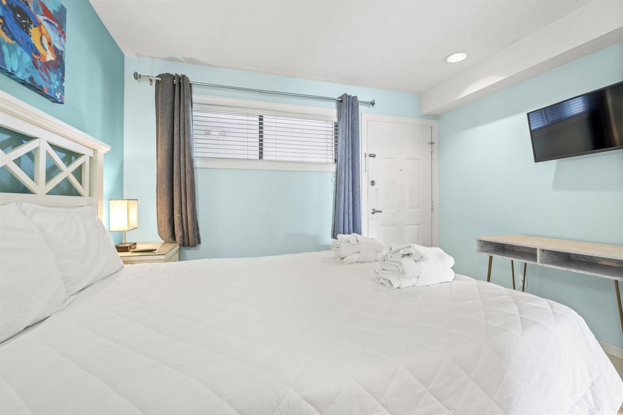 2000 S Ocean Blvd. Photo 6