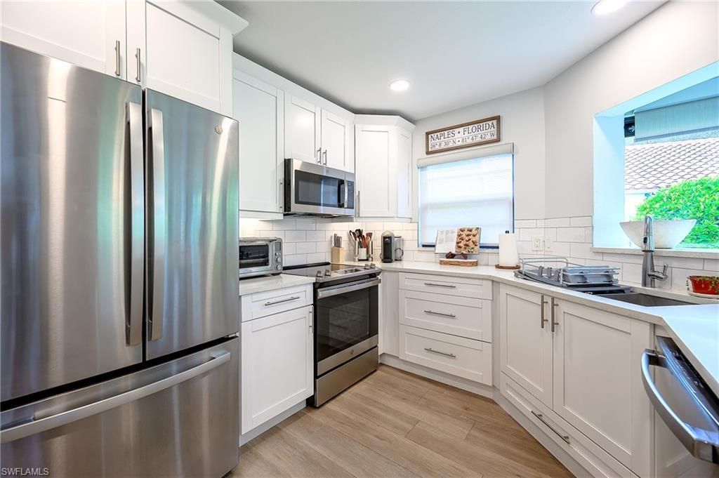 719 Reef Point Cir, Unit 13, Naples, FL 34108 Photo