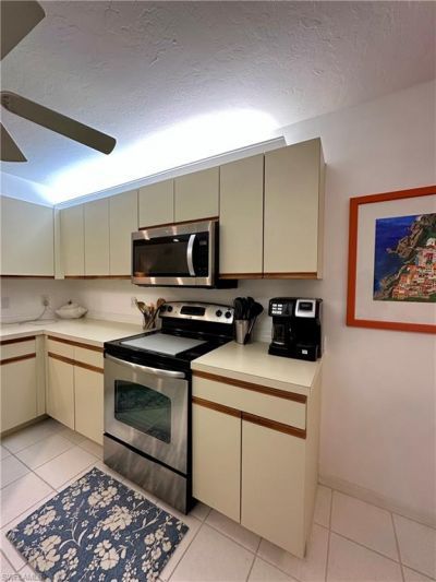 320 Horse Creek Dr, Unit 105, Naples, FL 34110 Photo