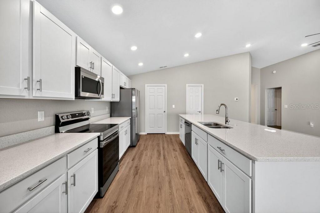 1252 Mezzavalle Way, Auburndale, FL 33823 Photo