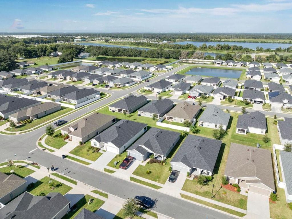 1252 Mezzavalle Way, Auburndale, FL 33823 Photo