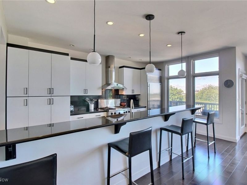 2339 Edgehill Road, Cleveland, OH 44106 Photo 5