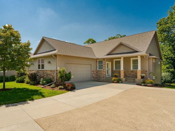 1568 Salem Court SW, Rochester, MN 55902