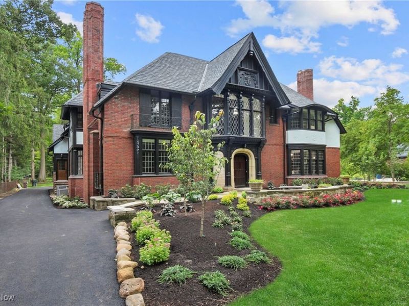 2970 Fairmount Boulevard, Cleveland Heights, OH 44118 Photo 1