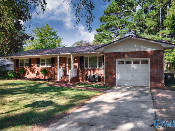 612 Hereford Drive, Athens, AL 35611