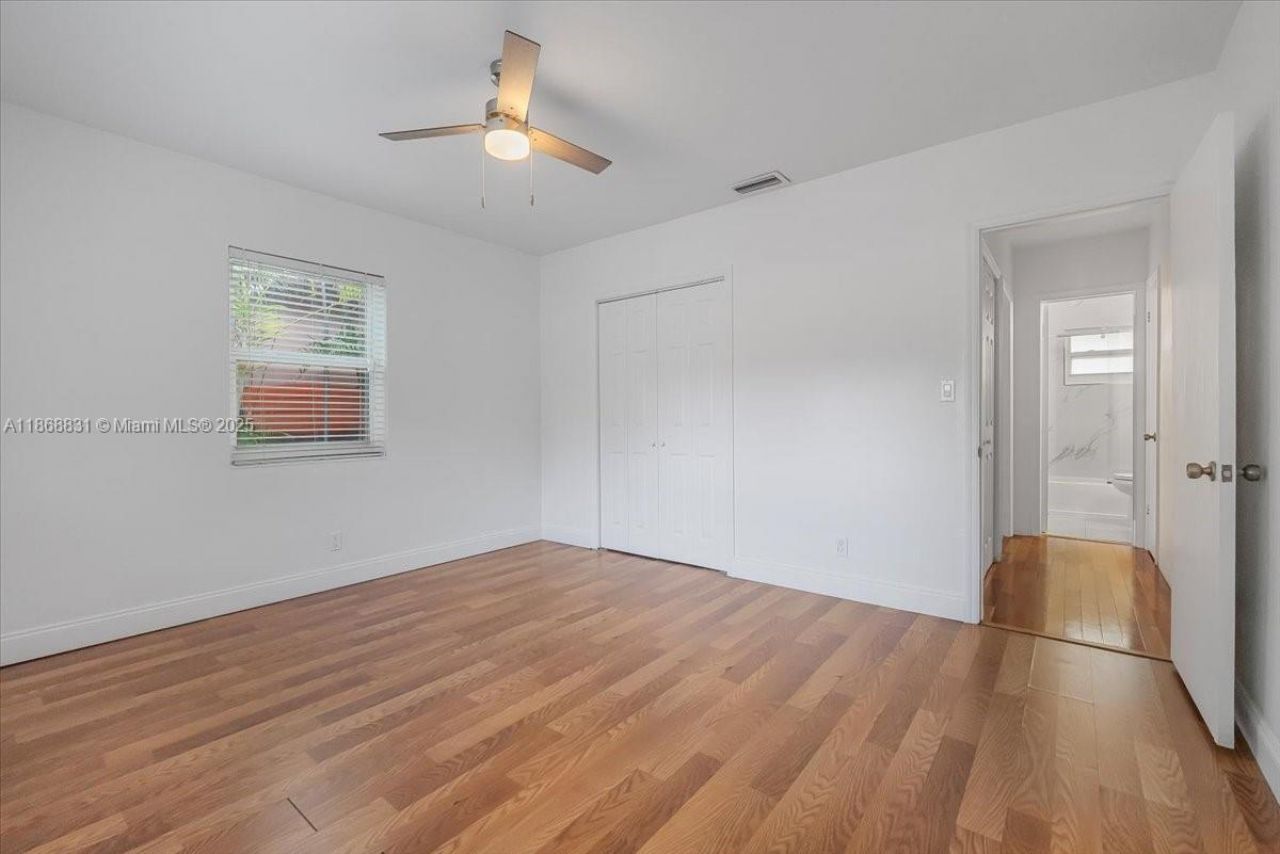 613 NE 17th Ter, Fort Lauderdale, FL 33304 Photo