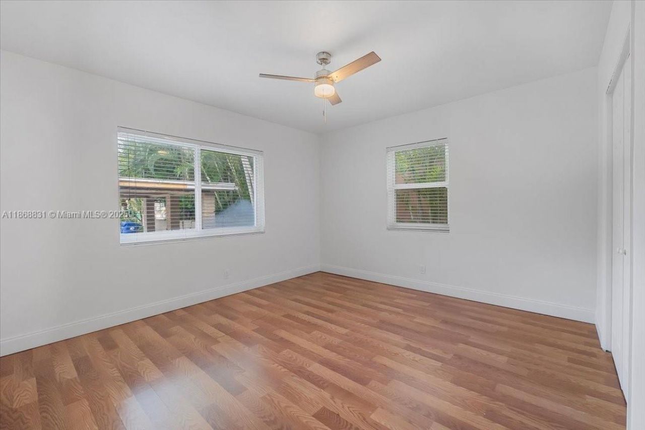 613 NE 17th Ter, Fort Lauderdale, FL 33304 Photo