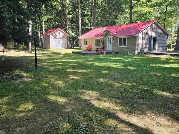 32 Deer Run, Au Gres, MI 48703