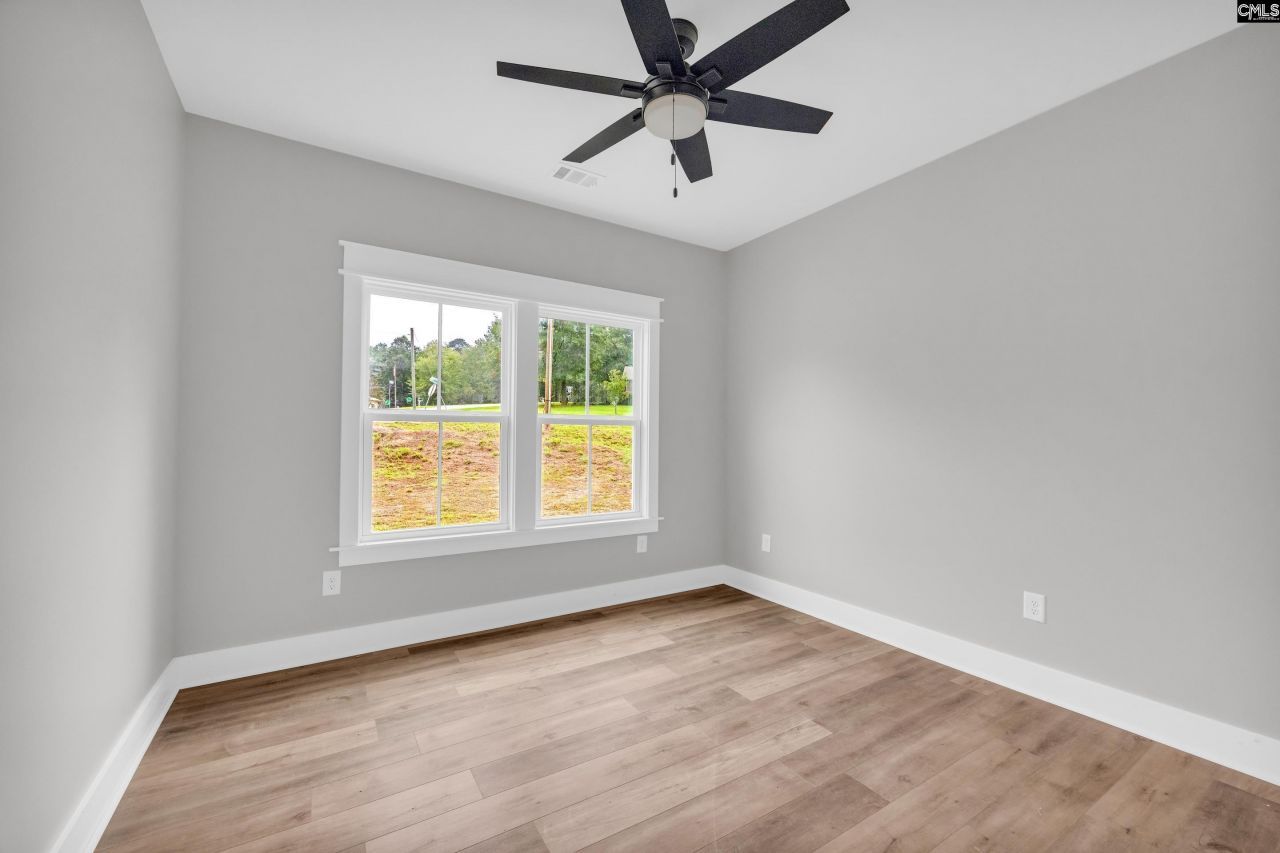 111 Brookside Drive  Photo 14