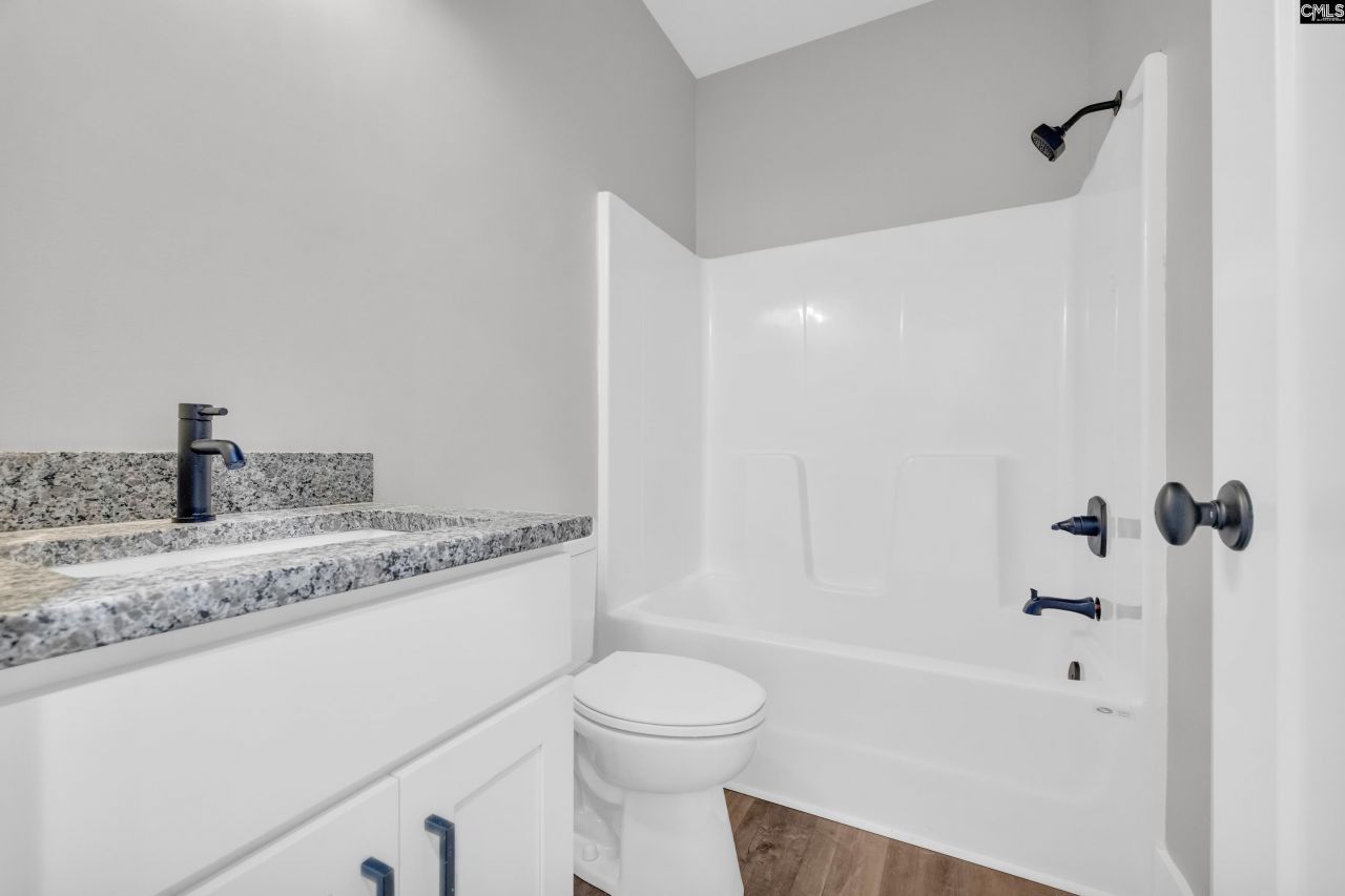 111 Brookside Drive  Photo 17