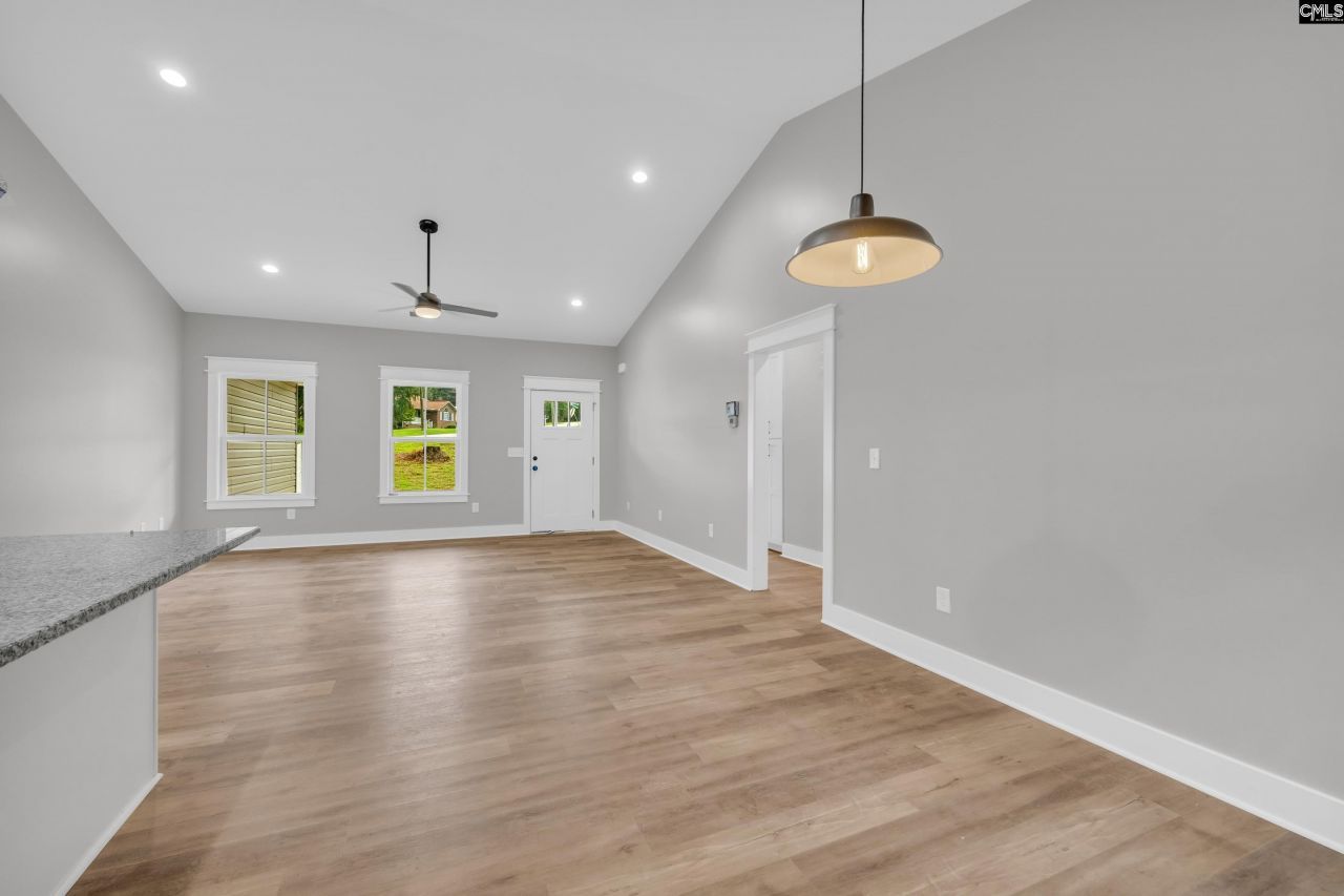 111 Brookside Drive  Photo 25