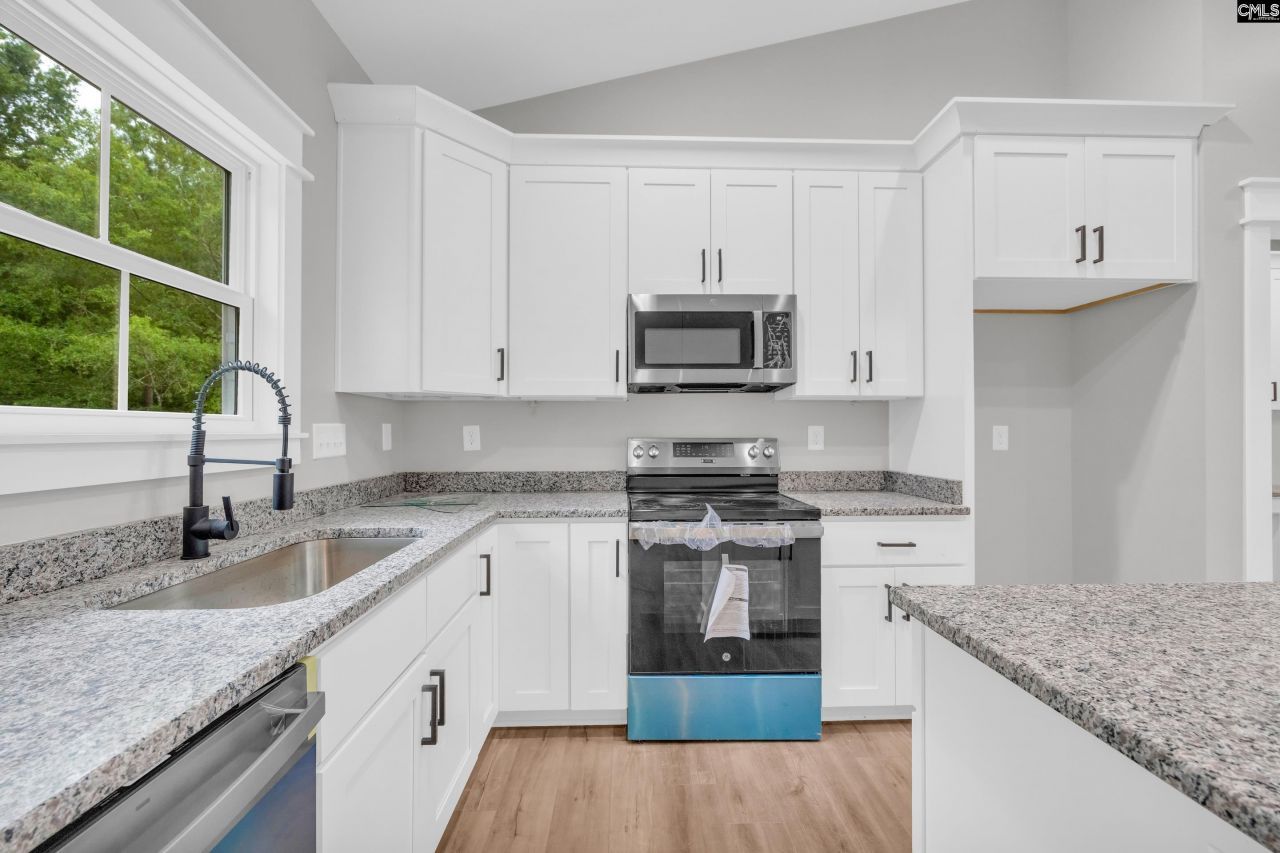 111 Brookside Drive  Photo 27