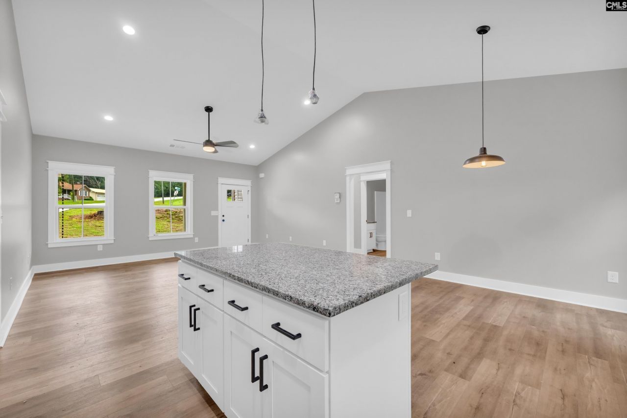 111 Brookside Drive  Photo 28