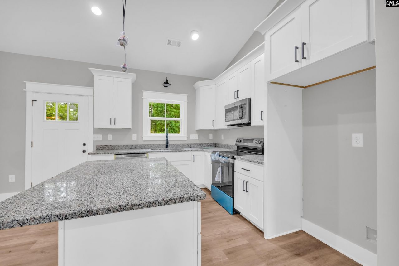 111 Brookside Drive  Photo 33