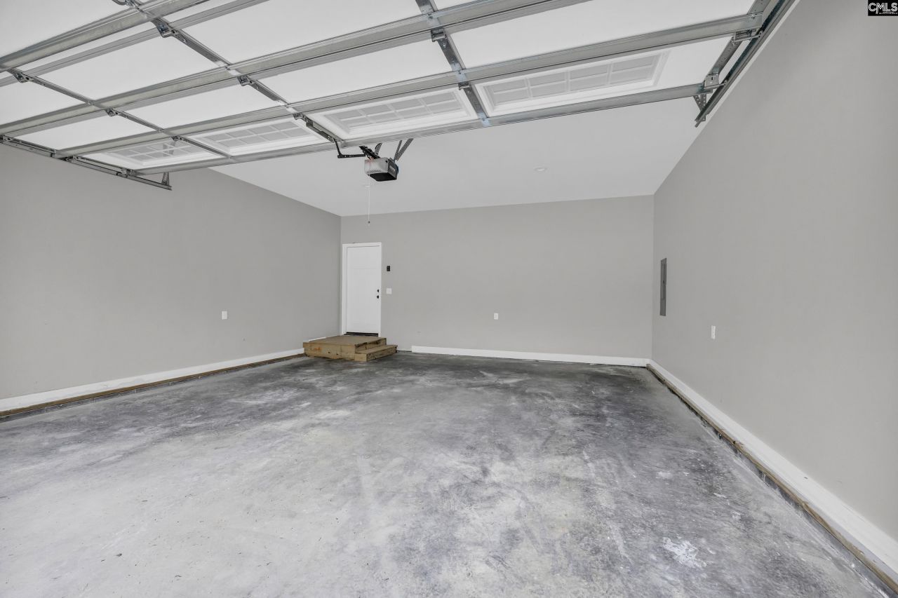 111 Brookside Drive  Photo 53