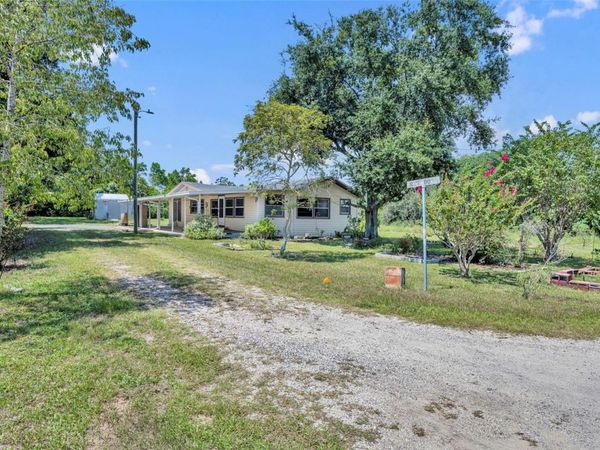 114 FRUITWOOD AVE, EUSTIS, FL 32726