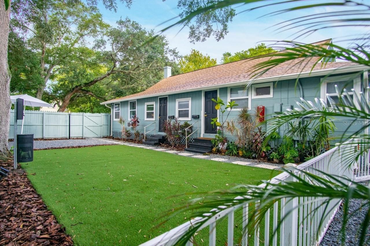 719 8th Street N, Saint Petersburg, FL 33701 Photo