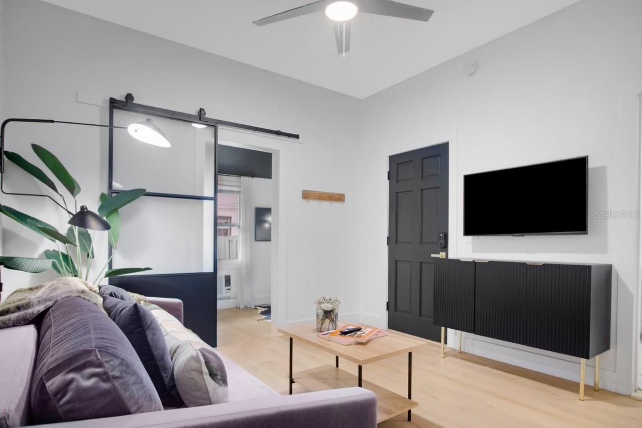 719 8th Street N, Saint Petersburg, FL 33701 Photo