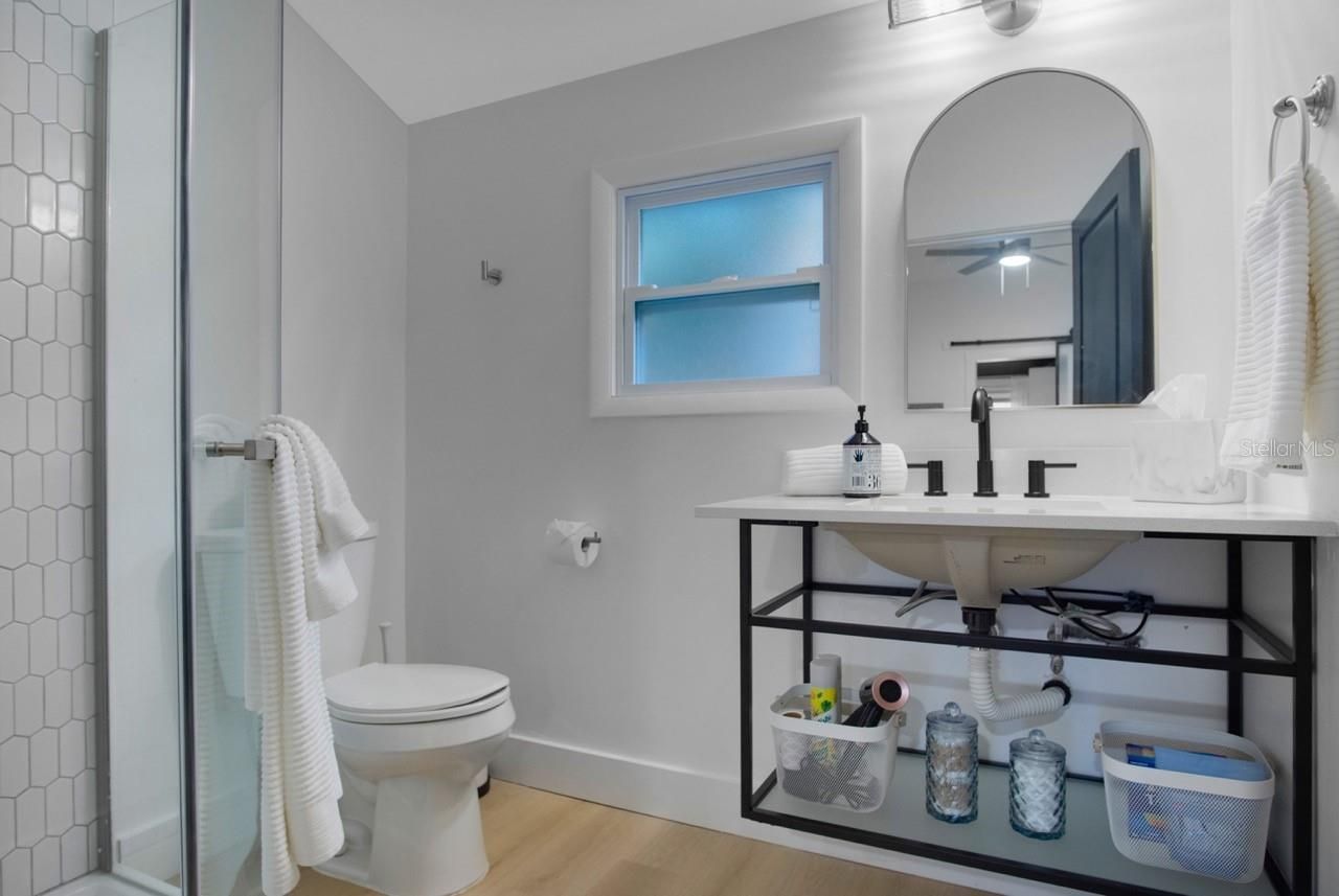 719 8th Street N, Saint Petersburg, FL 33701 Photo