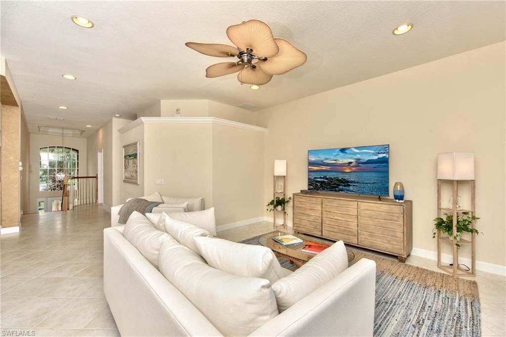 9657 Cypress Hammock Cir, Unit 202, Estero, FL 34135 Photo