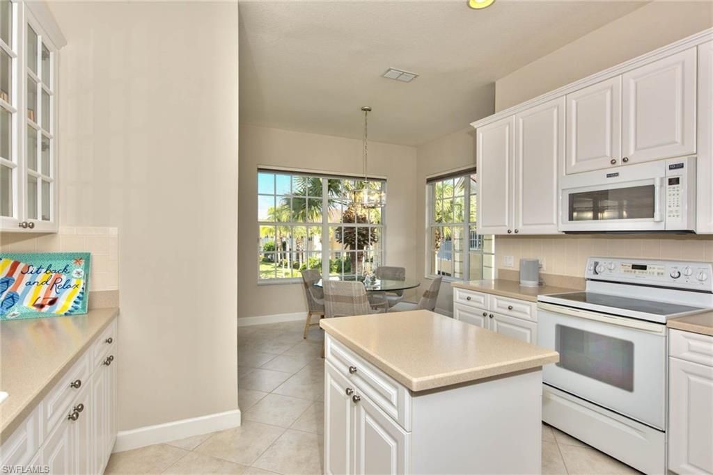 9657 Cypress Hammock Cir, Unit 202, Estero, FL 34135 Photo