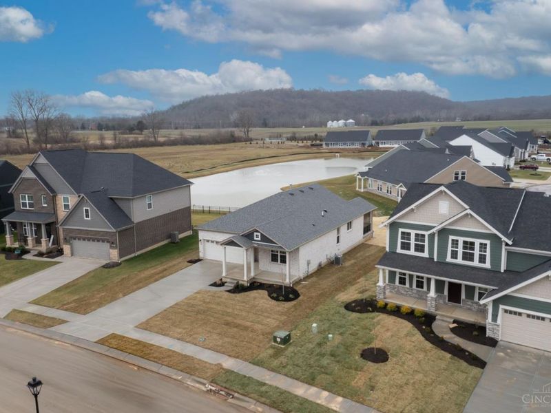 1319 Trailhead Place, Harrison, OH 45030 Photo 4