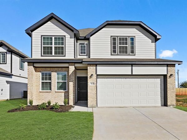 7833 White Spruce Lane, Fort Worth, TX 76123
