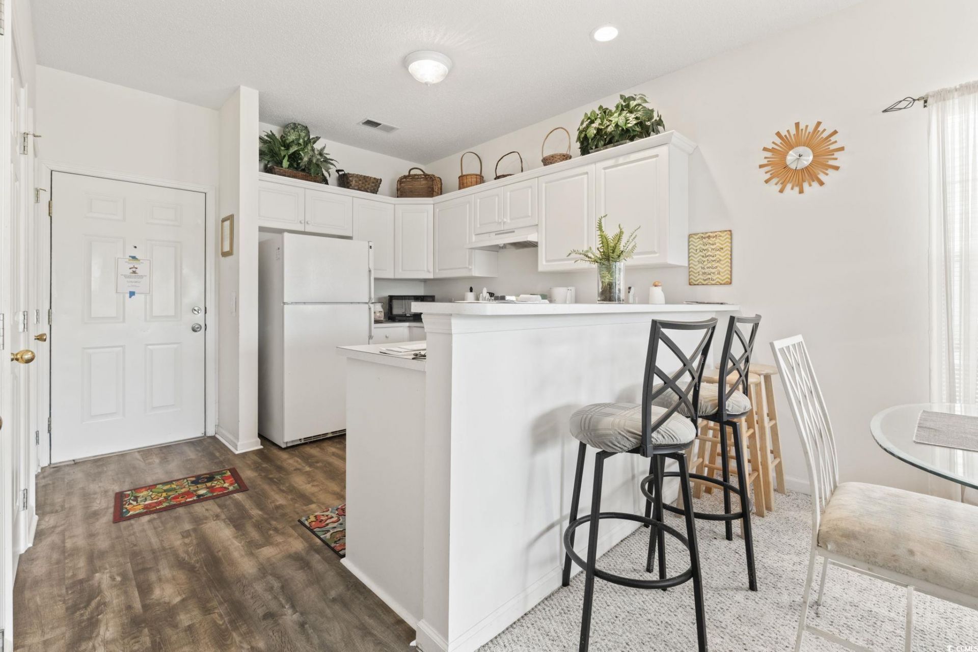 2020 Cross Gate Blvd. Photo 11