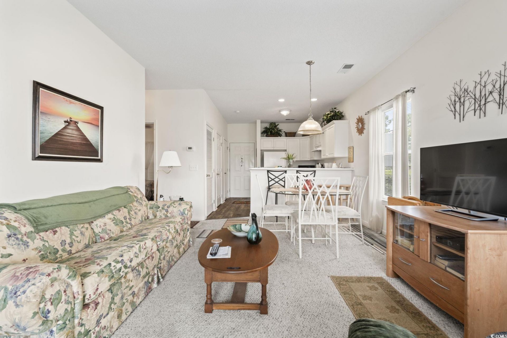 2020 Cross Gate Blvd. Photo 15
