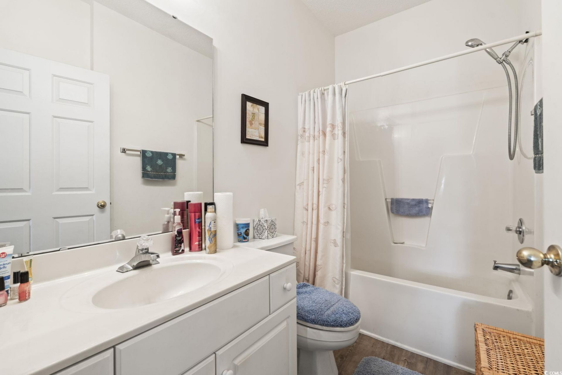 2020 Cross Gate Blvd. Photo 17