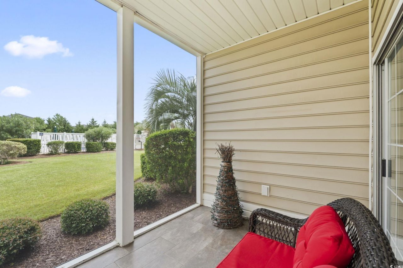 2020 Cross Gate Blvd. Photo 20