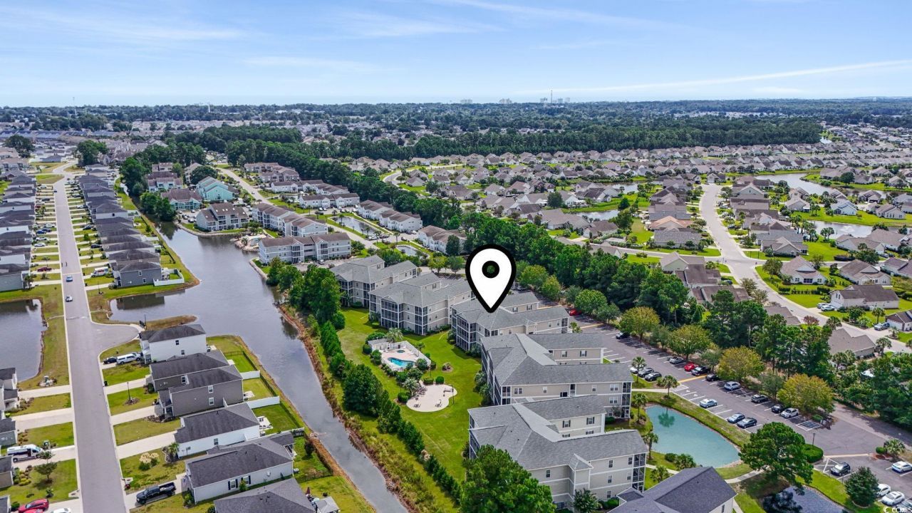 2020 Cross Gate Blvd. Photo 28