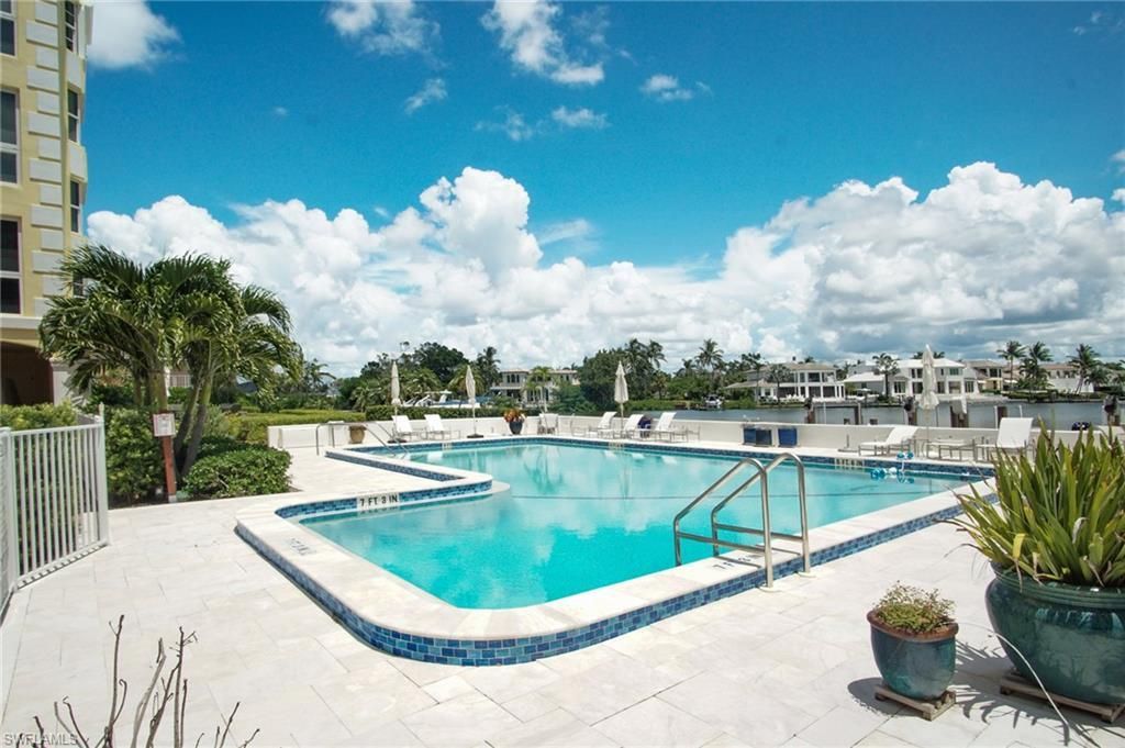 1900 Gulf Shore Blvd N, Unit 602, Naples, FL 34102 Photo