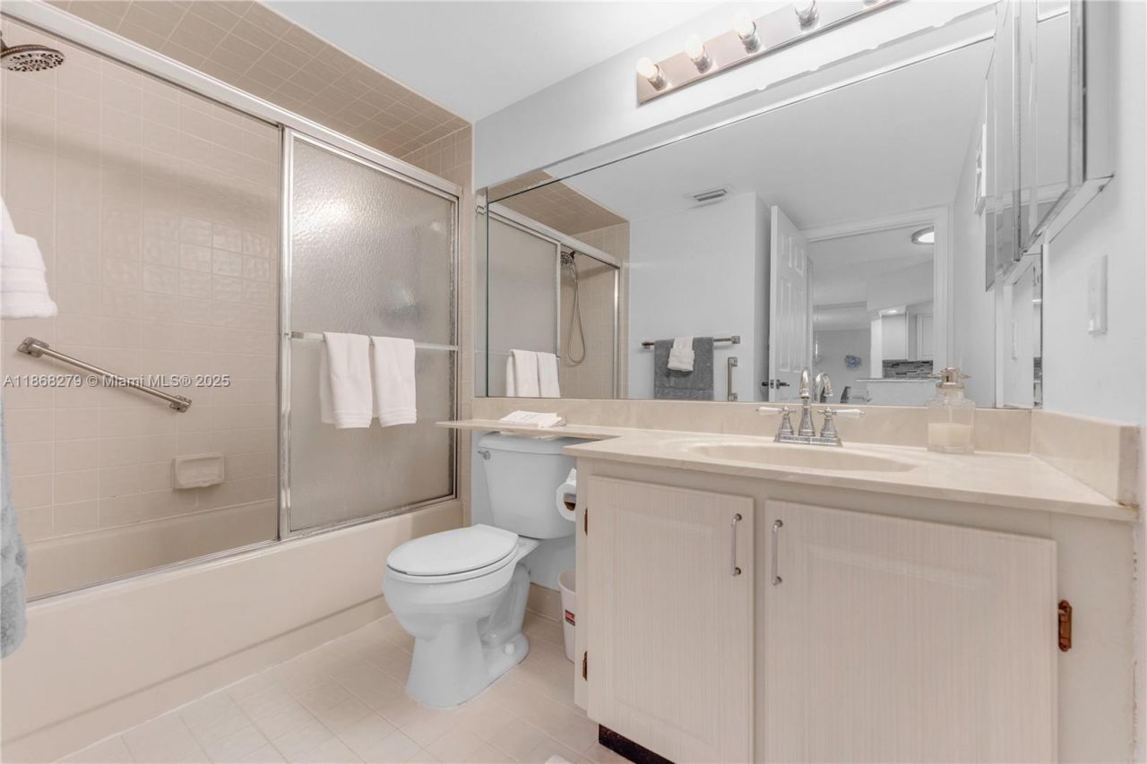 2521 NW 104th Ave, Unit 307, Sunrise, FL 33322 Photo