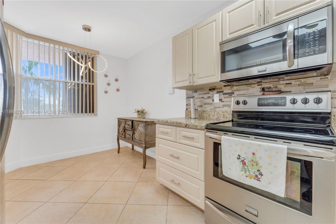 2521 NW 104th Ave, Unit 307, Sunrise, FL 33322 Photo