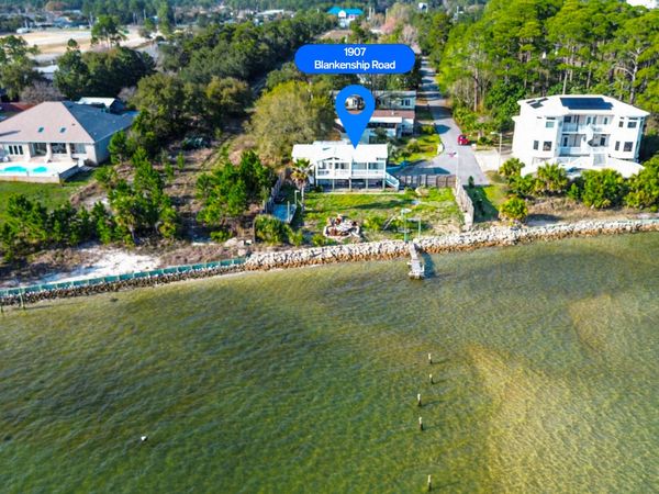1907 Blankenship Road, Navarre, FL 32566