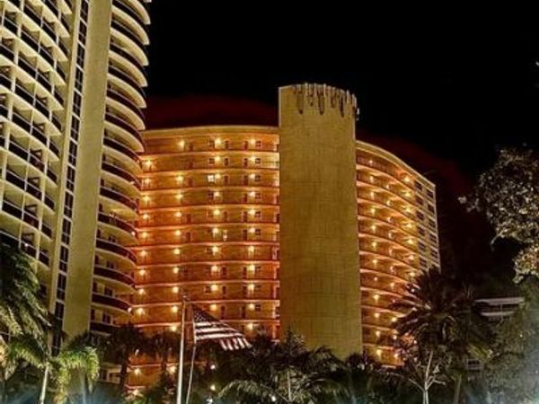 4100 Galt Ocean Dr, Unit 306, Fort Lauderdale, FL 33308