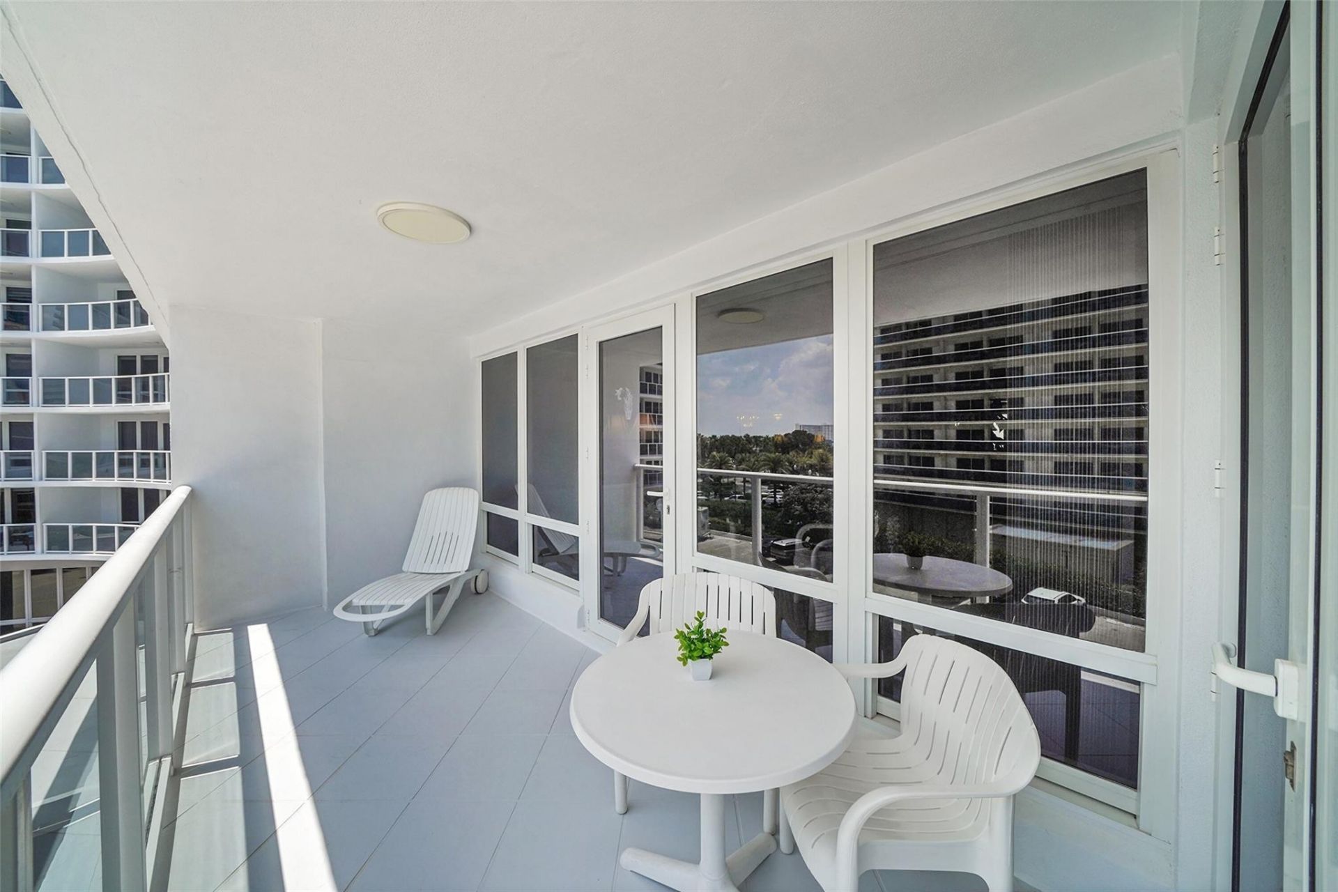 4100 Galt Ocean Drive, Unit 306, Fort Lauderdale, FL 33308 Photo