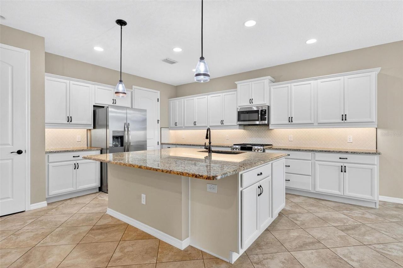 3637 NW 56th Avenue, Ocala, FL 34482 Photo