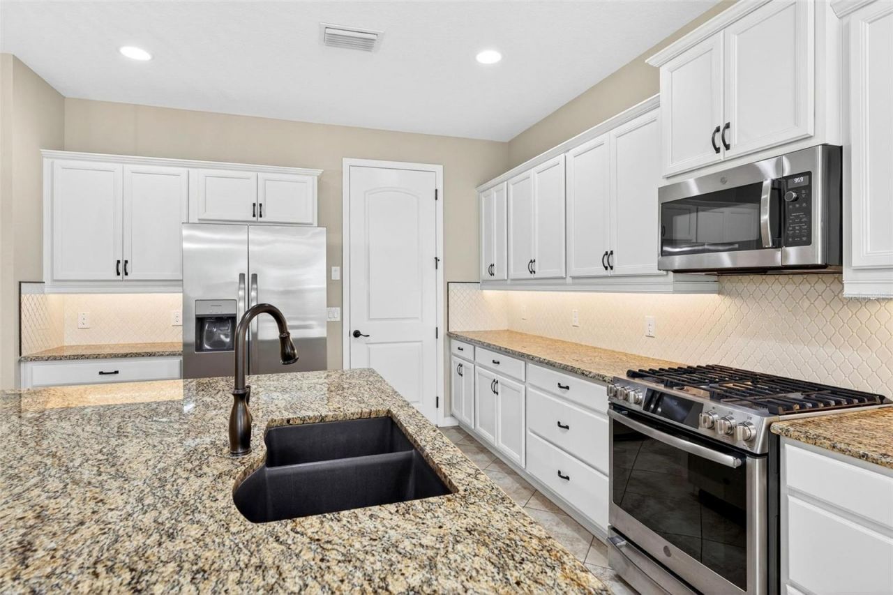 3637 NW 56th Avenue, Ocala, FL 34482 Photo