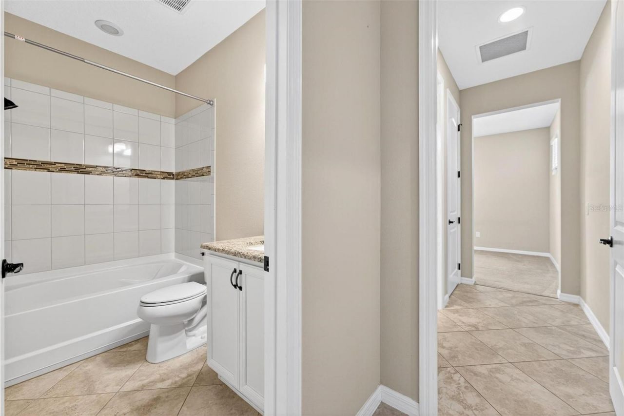 3637 NW 56th Avenue, Ocala, FL 34482 Photo