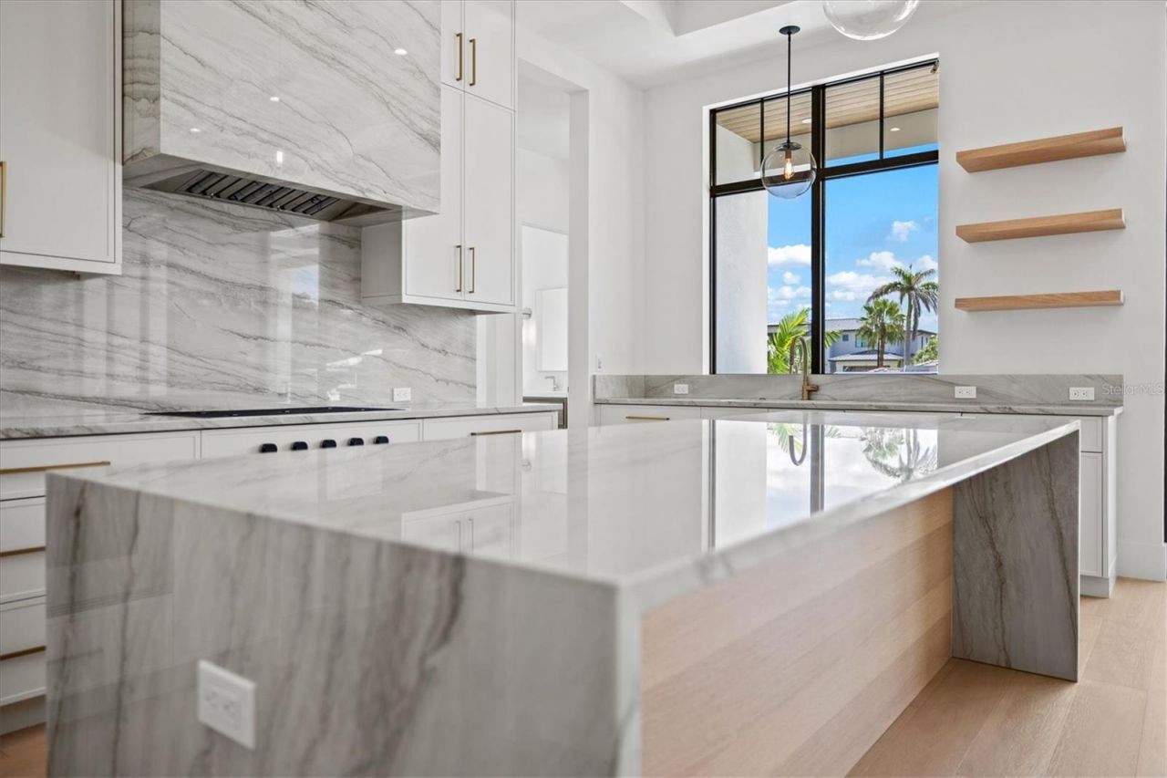 524 Halyard Ln, Longboat Key, FL 34228 Photo