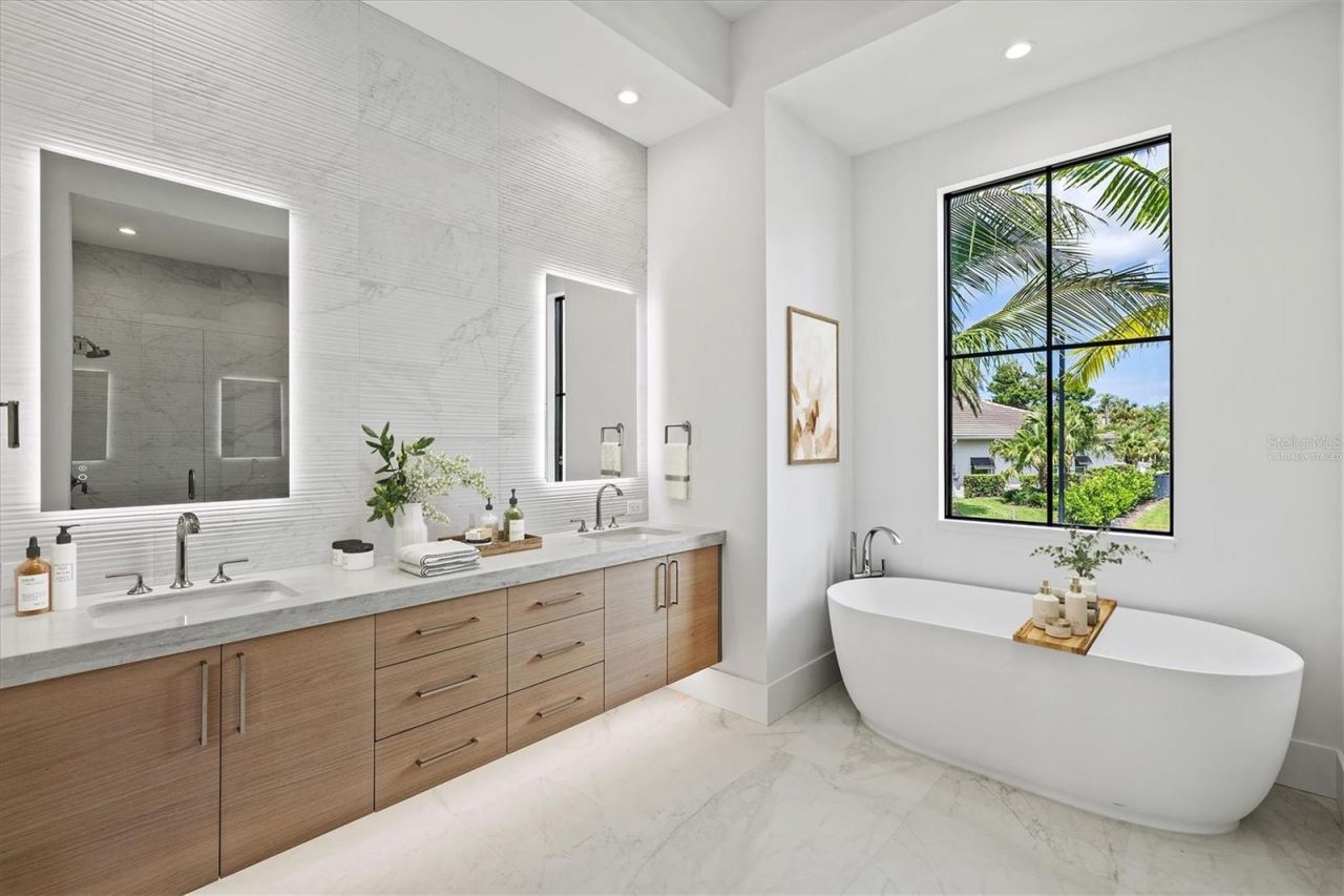 524 Halyard Ln, Longboat Key, FL 34228 Photo